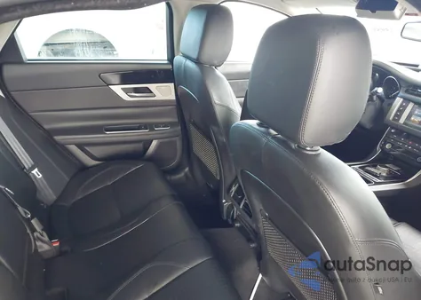 2016 Jaguar Xf 35T Prestige from USA, damaged, VIN SAJBE4BV6GCY02542